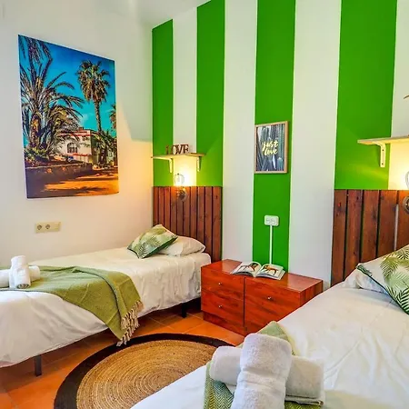 The House Paradise By Hello Homes *