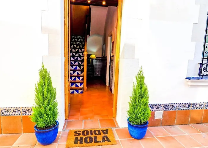 The House Paradise By Hello Homes *